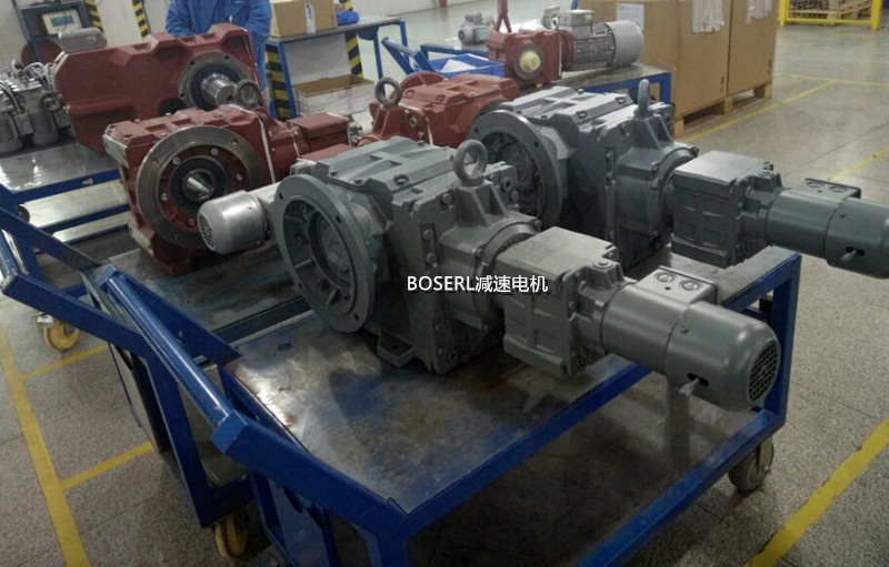 1665129181474133.jpg 齒輪減速機(jī)加電機(jī)