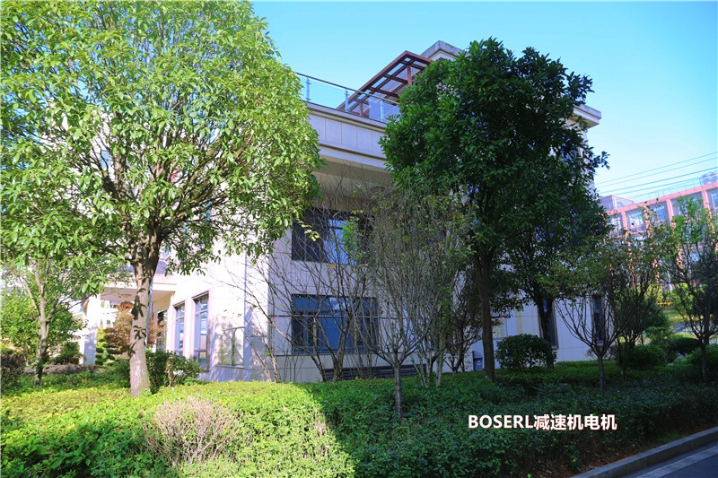 1690183928148544.jpg 齒輪減速機加電機